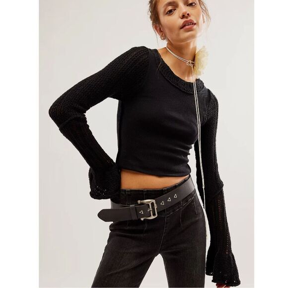 NWT FREE PEOPLE CUFFING SEASON TOP IN BLACK, $80 Small C5 - Picture 2 of 9